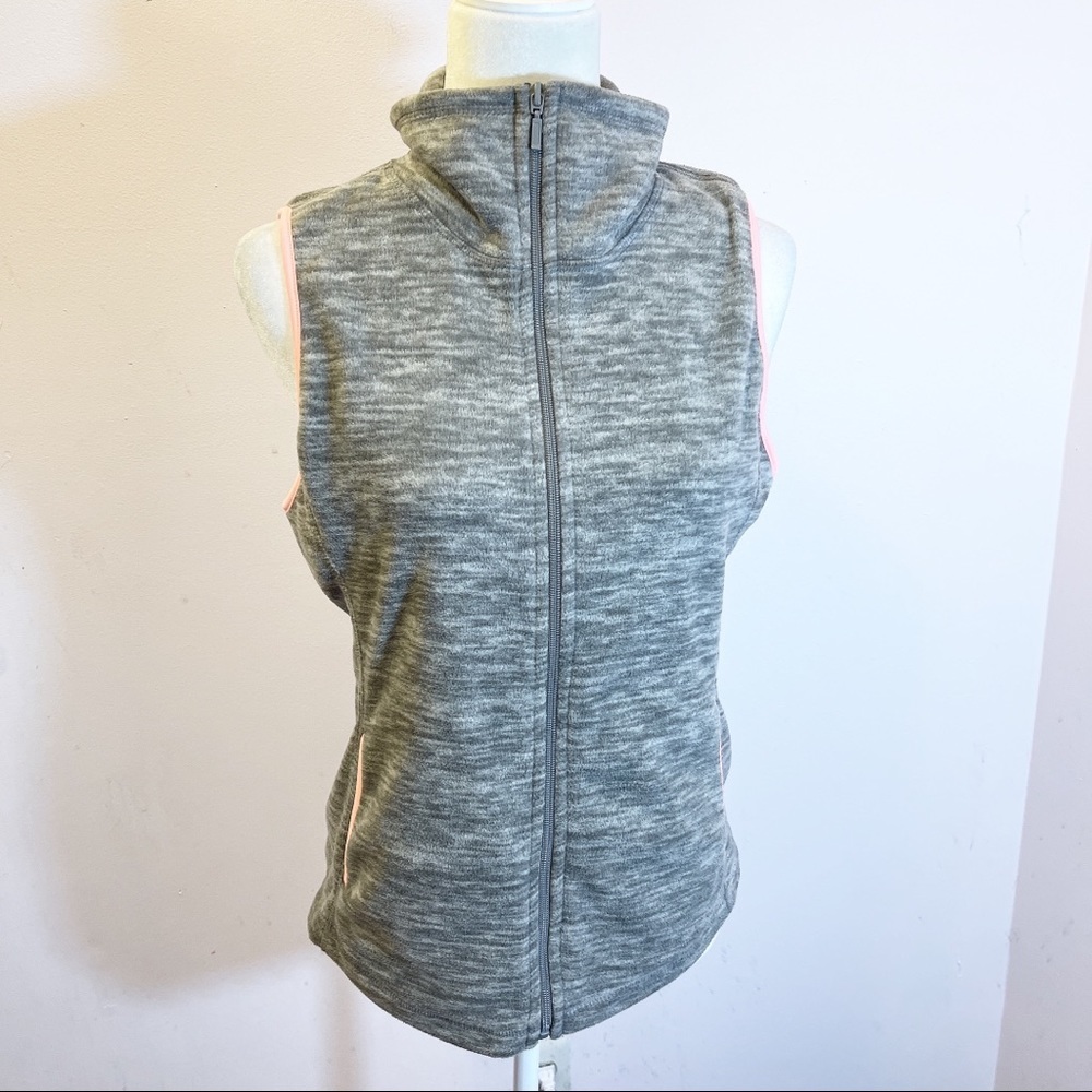Old Navy Woman’s Fleece Vest SP